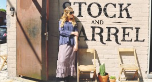 8290-Three-Roses-Tunic-and-9078-Stitches-Skirt